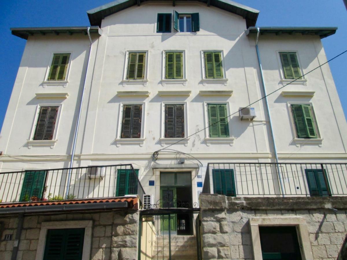 En-Suite Iris On Rokova Street - 5 Min Walk To The Old Town Of Split Exterior foto